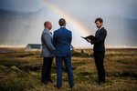 Ólýsanlegt að gefa fólk saman
